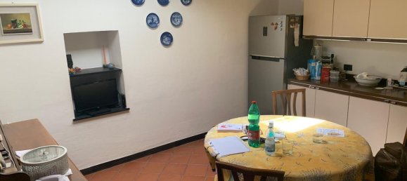 3 bedrooms Apartment in Genoa, Italy No. 339994 17