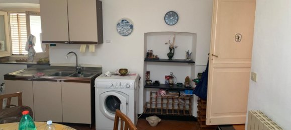 3 bedrooms Apartment in Genoa, Italy No. 339994 18