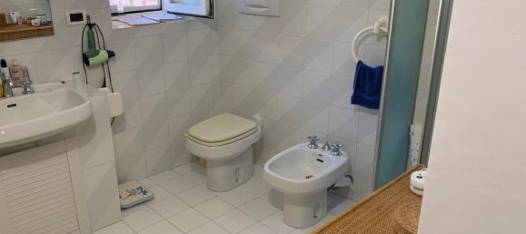 3 bedrooms Apartment in Genoa, Italy No. 339994 28