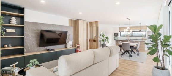 3 bedrooms House in Barcelos, Portugal No. 188110 2