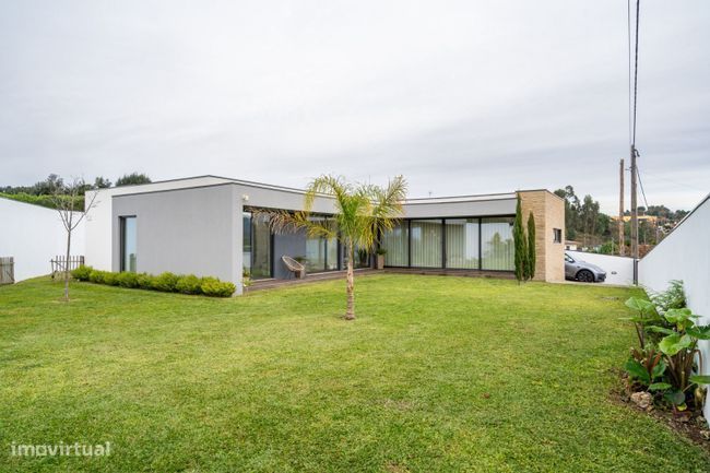 3 bedrooms House in Barcelos, Portugal No. 188110