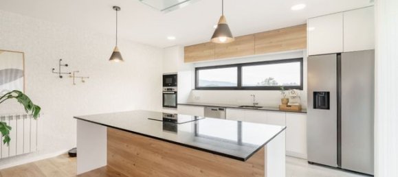 3 bedrooms House in Barcelos, Portugal No. 188110 5