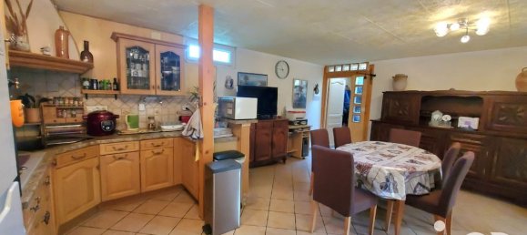 3 bedrooms House in Langeais, France No. 67155 7