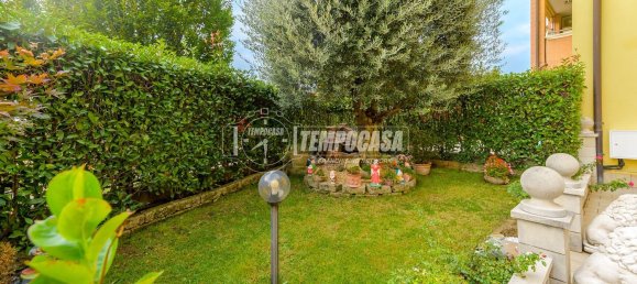 3 rooms Apartment in Savignano sul Panaro, Italy No. 301955 4
