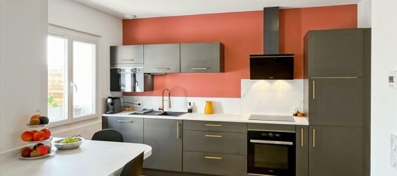 Дом с 3 спальнями в Ле-Сабль-д’Олон, Франция № 281221 3