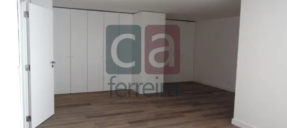 Casa de 4 dormitorios en Cascais, Portugal No. 128552 21