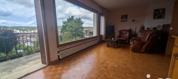 2 bedrooms House in Oyonnax, France No. 348652 6