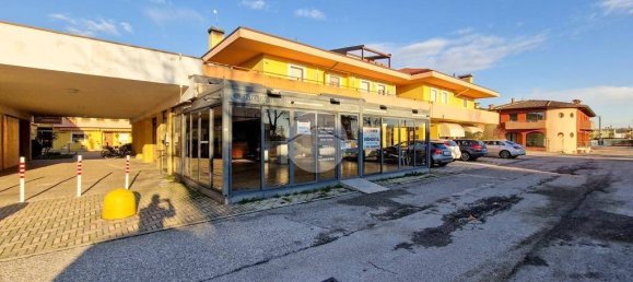 3-salle Propriété commerciale à Guidizzolo, Italy No. 137179 4