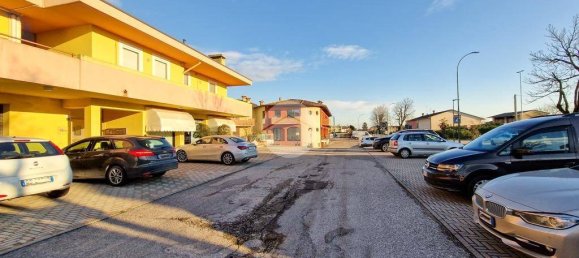 3-salle Propriété commerciale à Guidizzolo, Italy No. 137179 18