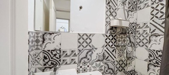 1 bedroom Apartment in Lisbon, Portugal No. 12926 10