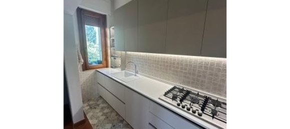 Квартира с 5 комнатами в Эмполи, Италия № 29233 17