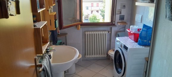 2 rooms Apartment in Reggio Emilia, Italy No. 264058 6