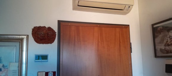 2 rooms Apartment in Reggio Emilia, Italy No. 264058 2