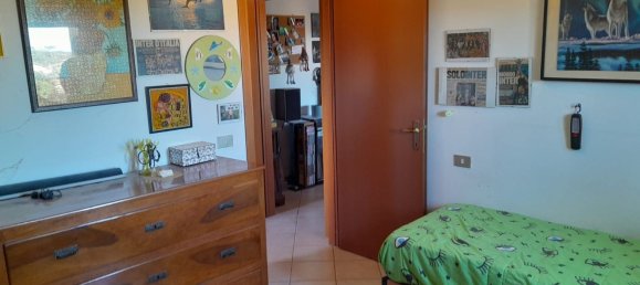 2 rooms Apartment in Reggio Emilia, Italy No. 264058 3