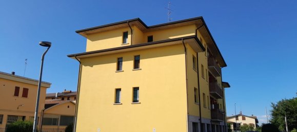 2 rooms Apartment in Reggio Emilia, Italy No. 264058 12