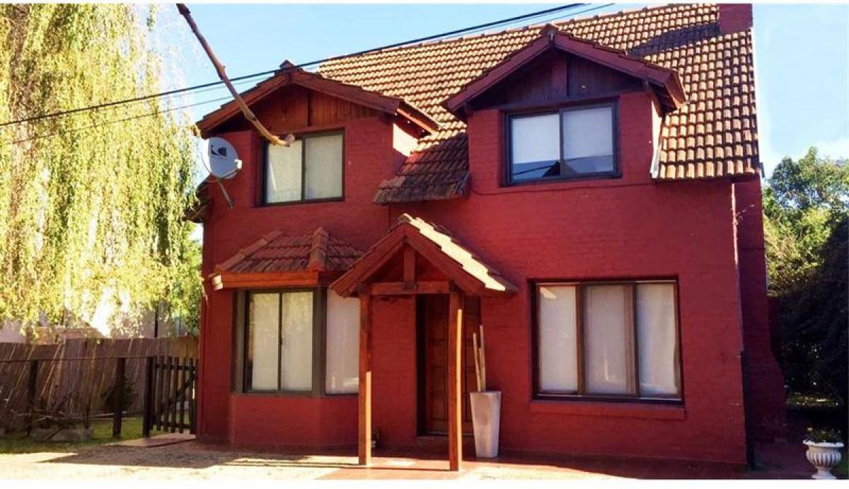 3 bedrooms House in Ezeiza, Argentina No. 78381