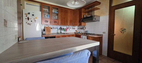 5 bedrooms House in Chiarano, Italy No. 371920 19