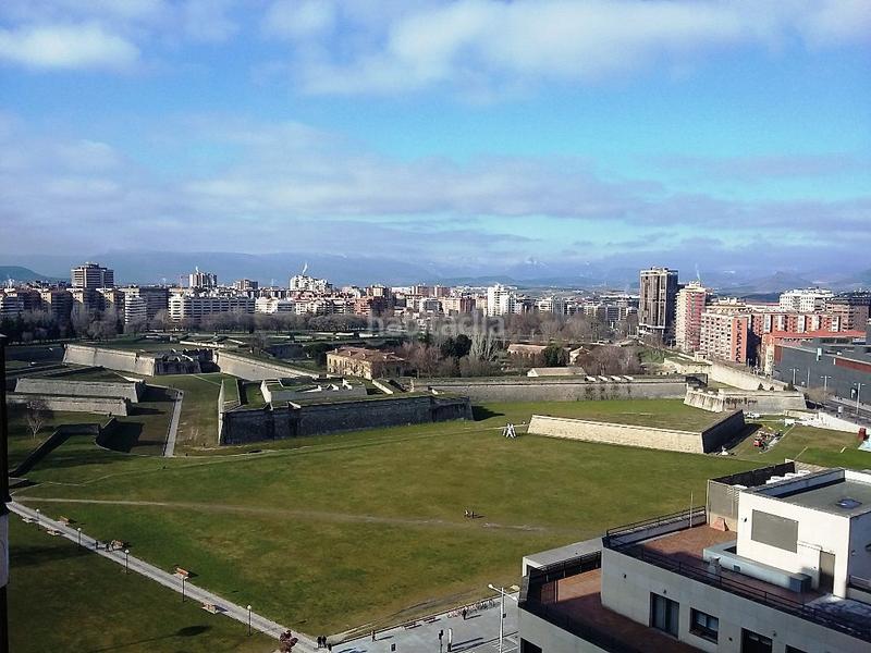 Замки и поместья с 20 спальнями в Наварра, Испания № 211337