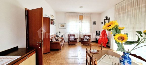 3 bedrooms Villa in Bagnacavallo, Italy No. 83507 4