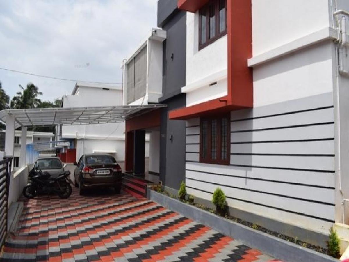 3 bedrooms House in Palakkad, India No. 52891