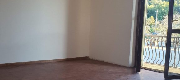 4-salle Appartement à Torgiano, Italy No. 286697 7