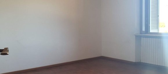 4-salle Appartement à Torgiano, Italy No. 286697 9