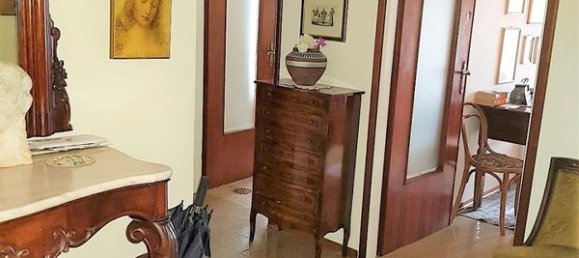 Квартира с 5 комнатами в Каррара, Италия № 50644 8