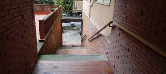 Квартира с 5 комнатами в Каррара, Италия № 50644 20