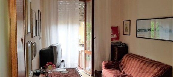 Квартира с 5 комнатами в Каррара, Италия № 50644 15