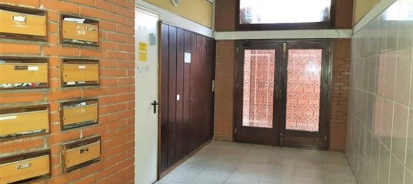 Квартира с 5 комнатами в Каррара, Италия № 50644 2