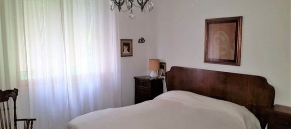 Квартира с 5 комнатами в Каррара, Италия № 50644 16