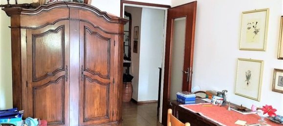 Квартира с 5 комнатами в Каррара, Италия № 50644 14