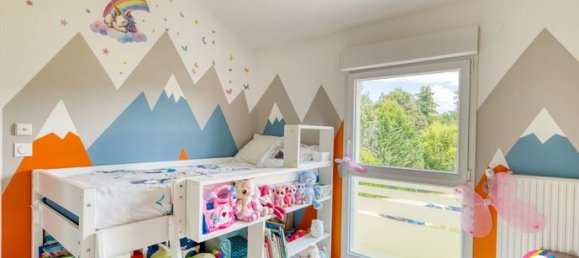 Casa de 3 dormitorios en Sainte-Euphemie, France No. 313532 9