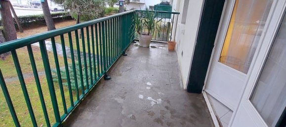 Квартира с 1 спальней в Ла Боль-Эскублак, Франция № 102534 4