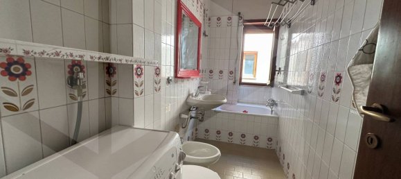 4 rooms Apartment in Avezzano, Italy No. 17222 11