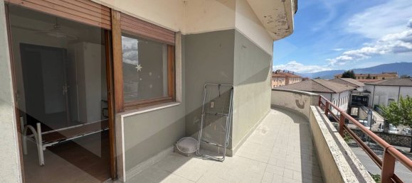 4 rooms Apartment in Avezzano, Italy No. 17222 15