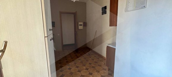 4 rooms Apartment in Avezzano, Italy No. 17222 8