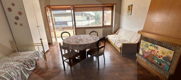 4 rooms Apartment in Avezzano, Italy No. 17222 5