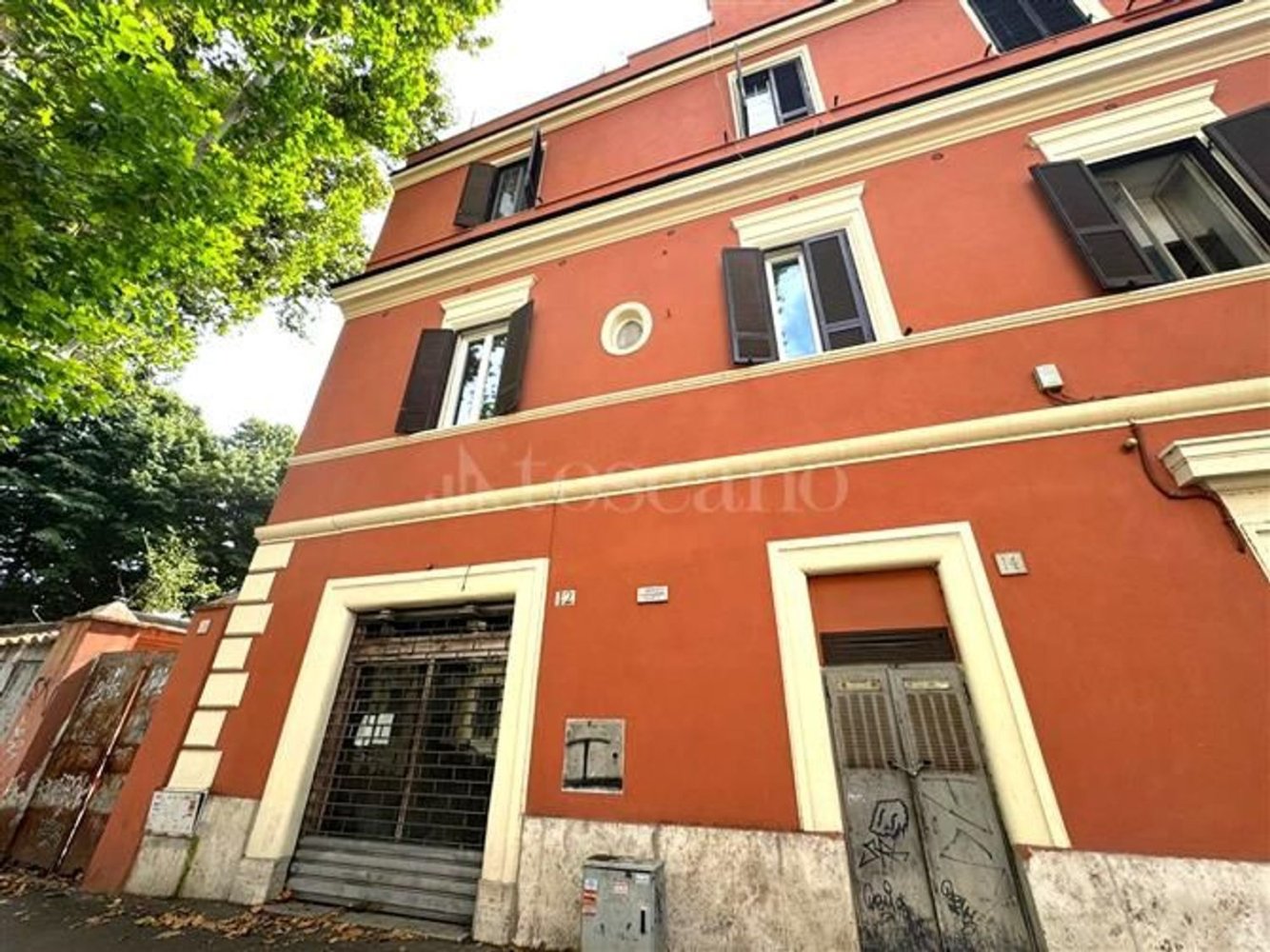 40m² Commercial property in Rome, Italy No. 48289