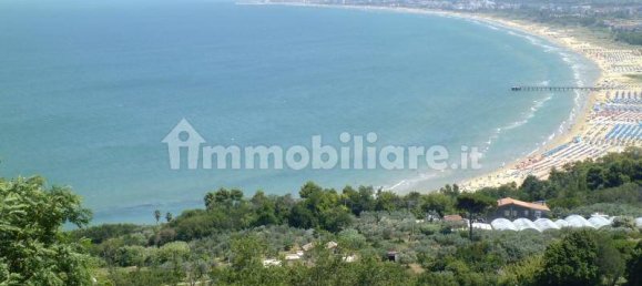 Casa de 3 dormitorios en Vasto, Italy No. 237146 17