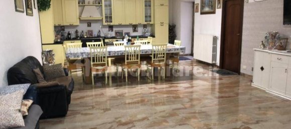 Casa de 3 dormitorios en Vasto, Italy No. 237146 5