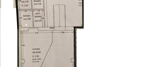 2 rooms Commercial property in Poggibonsi, Italy No. 14246 3