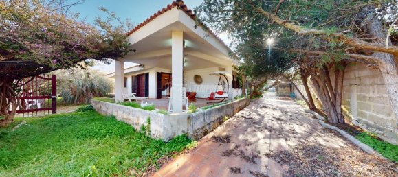 3 rooms Apartment in Lecce, Italy No. 136216 20