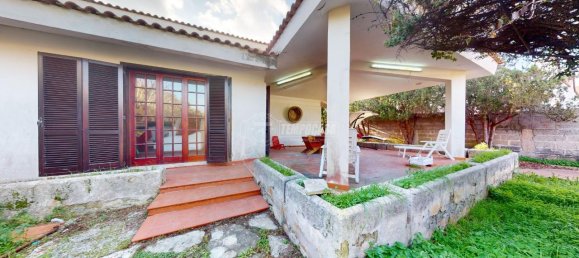 3 rooms Apartment in Lecce, Italy No. 136216 11