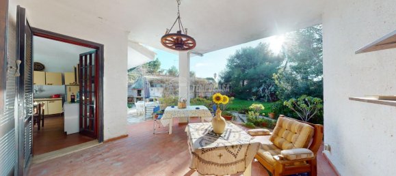 3 rooms Apartment in Lecce, Italy No. 136216 10