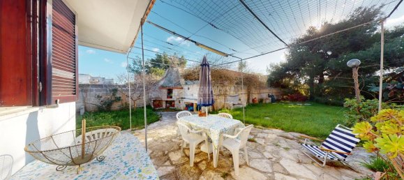 3 rooms Apartment in Lecce, Italy No. 136216 9