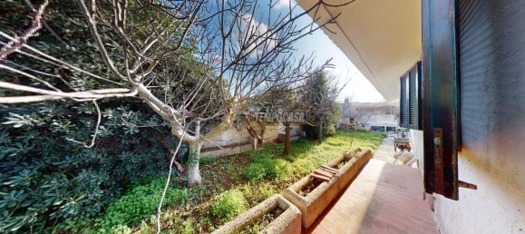 3 rooms Apartment in Lecce, Italy No. 136216 13