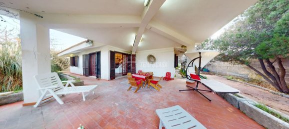 3 rooms Apartment in Lecce, Italy No. 136216 6