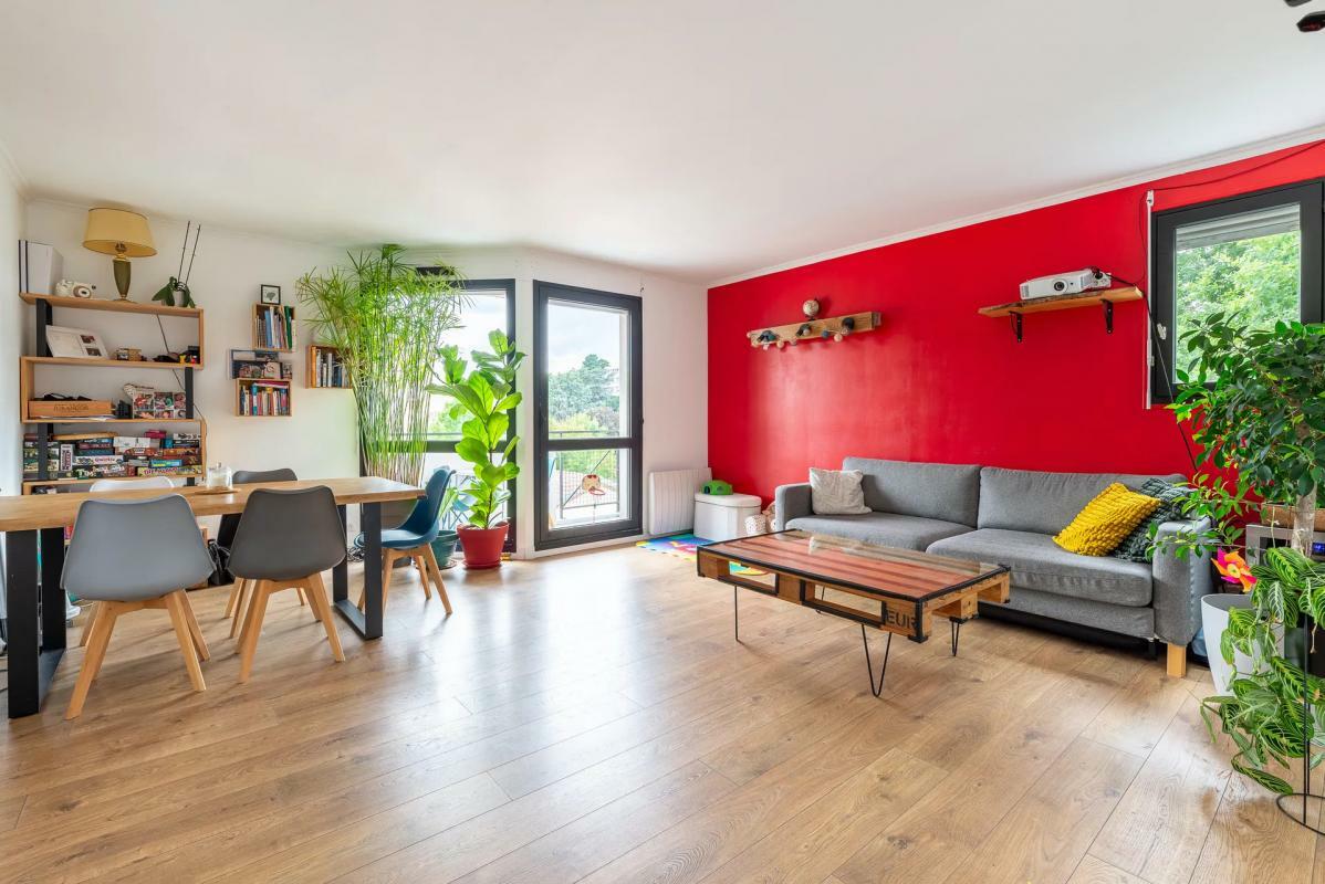 2 bedrooms Apartment in Nantes, France No. 278028