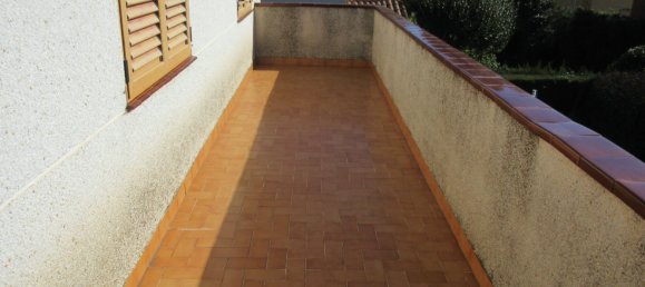 5 bedrooms House in Coma-Ruga, Spain No. 249 12